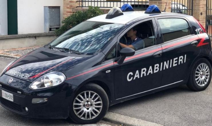 Forze dell'ordine impediscono ad un ragazzo di 19 anni di compiere un omicidio