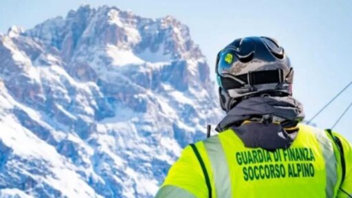 Il soccorso alpino della Guardia di Finanza in azione