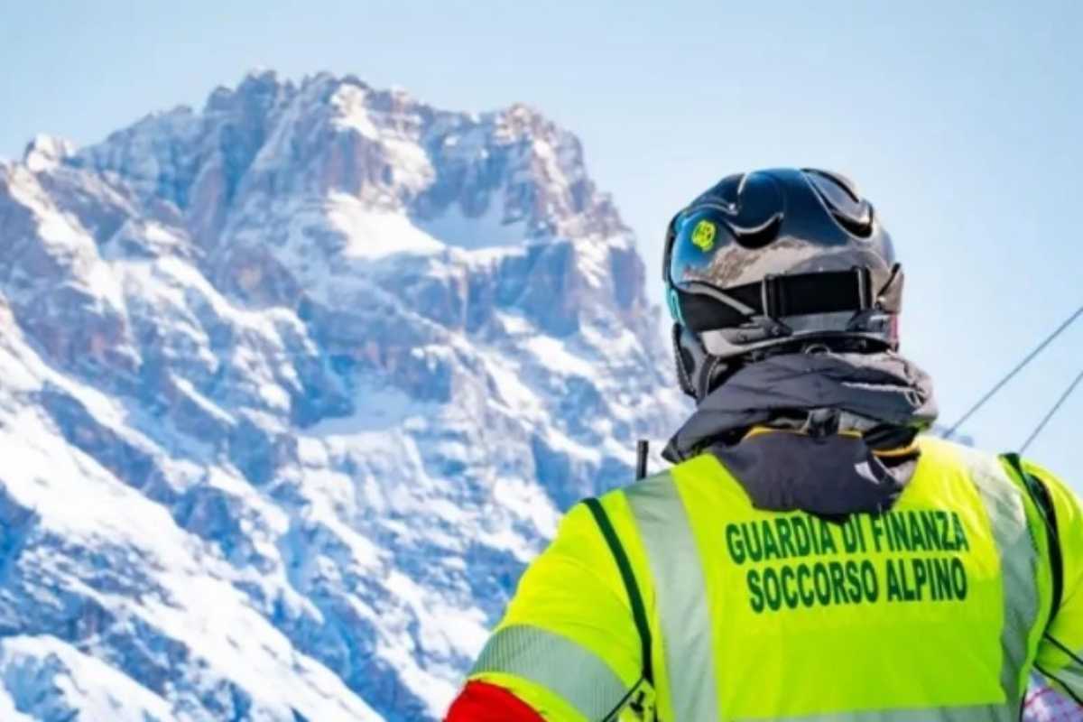 Il soccorso alpino della Guardia di Finanza in azione